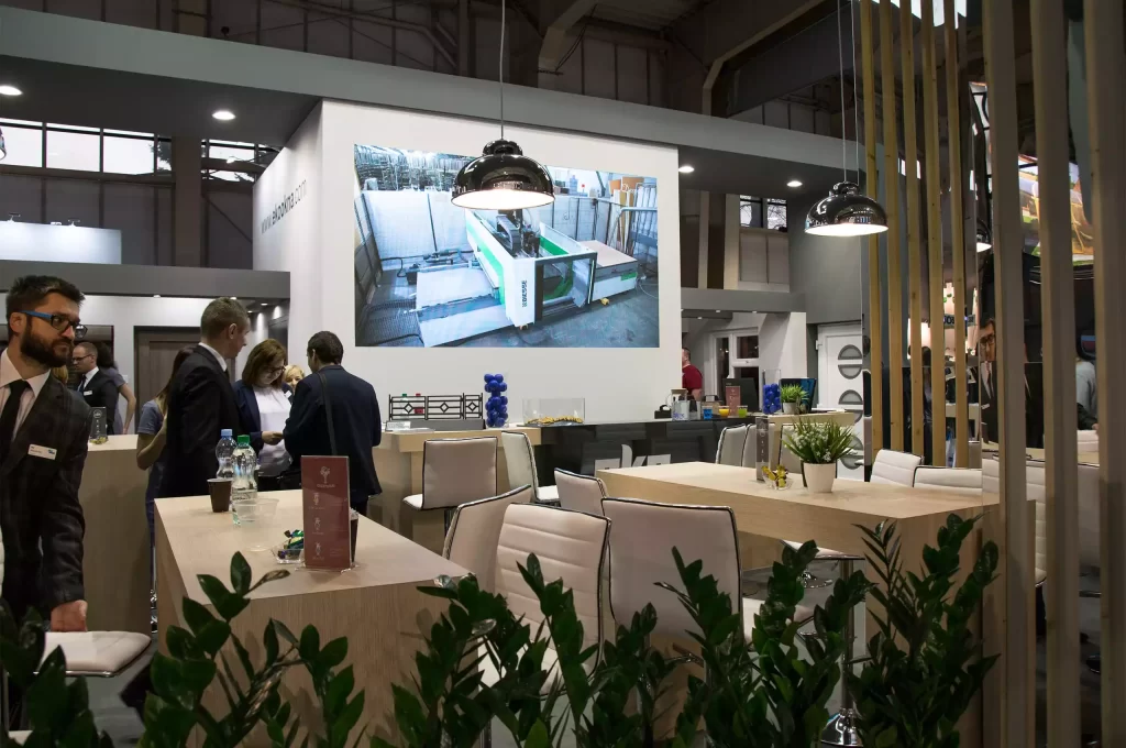 5 Tips to Attract Visitors to Your Exhibition Booth